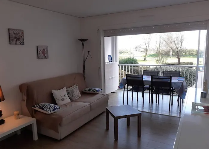 3 Pieces 5 Couchages Richelieu Cap D'agde